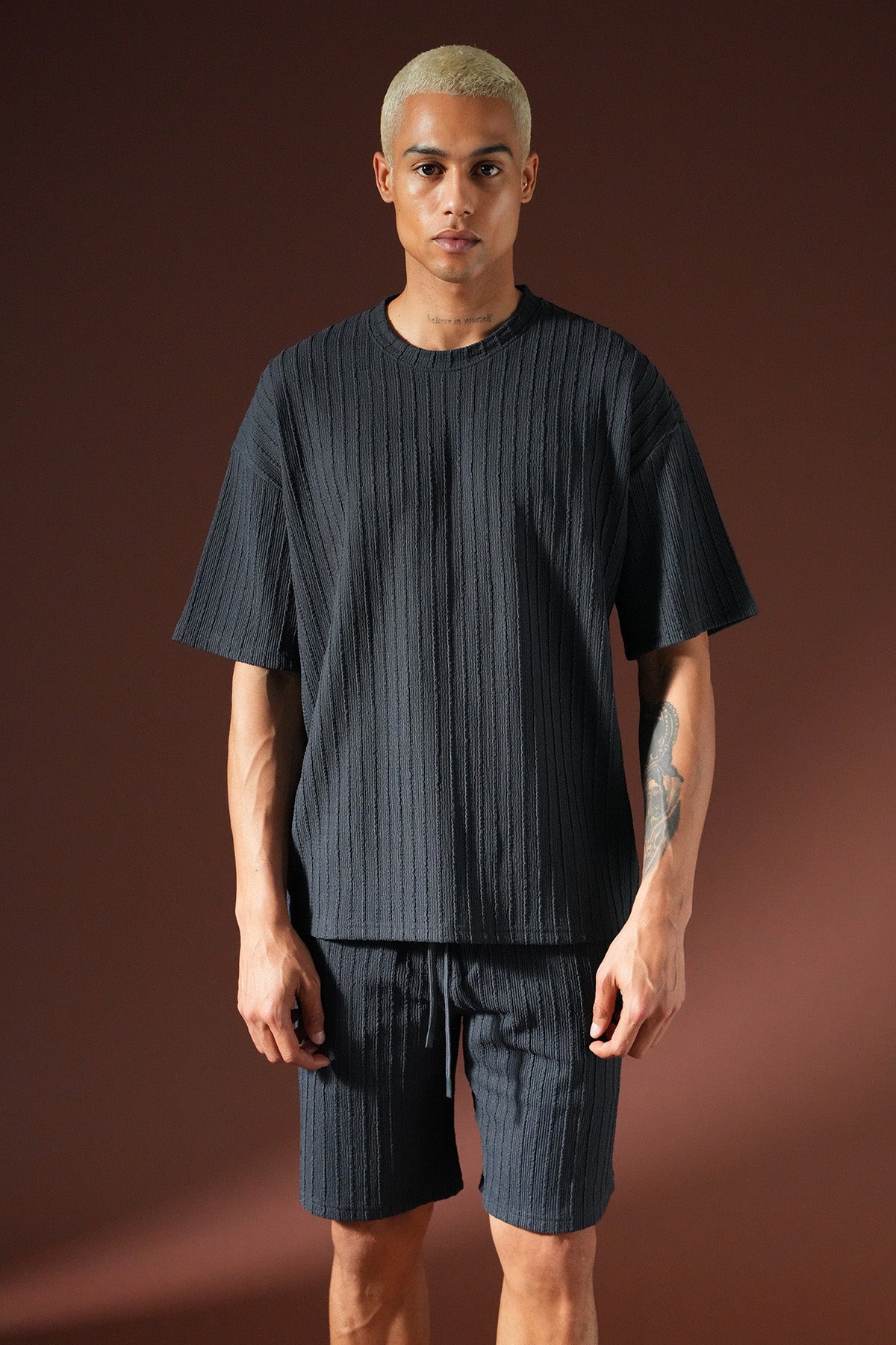 Oversize T-Shirt- und Shorts-Set IPM1105
