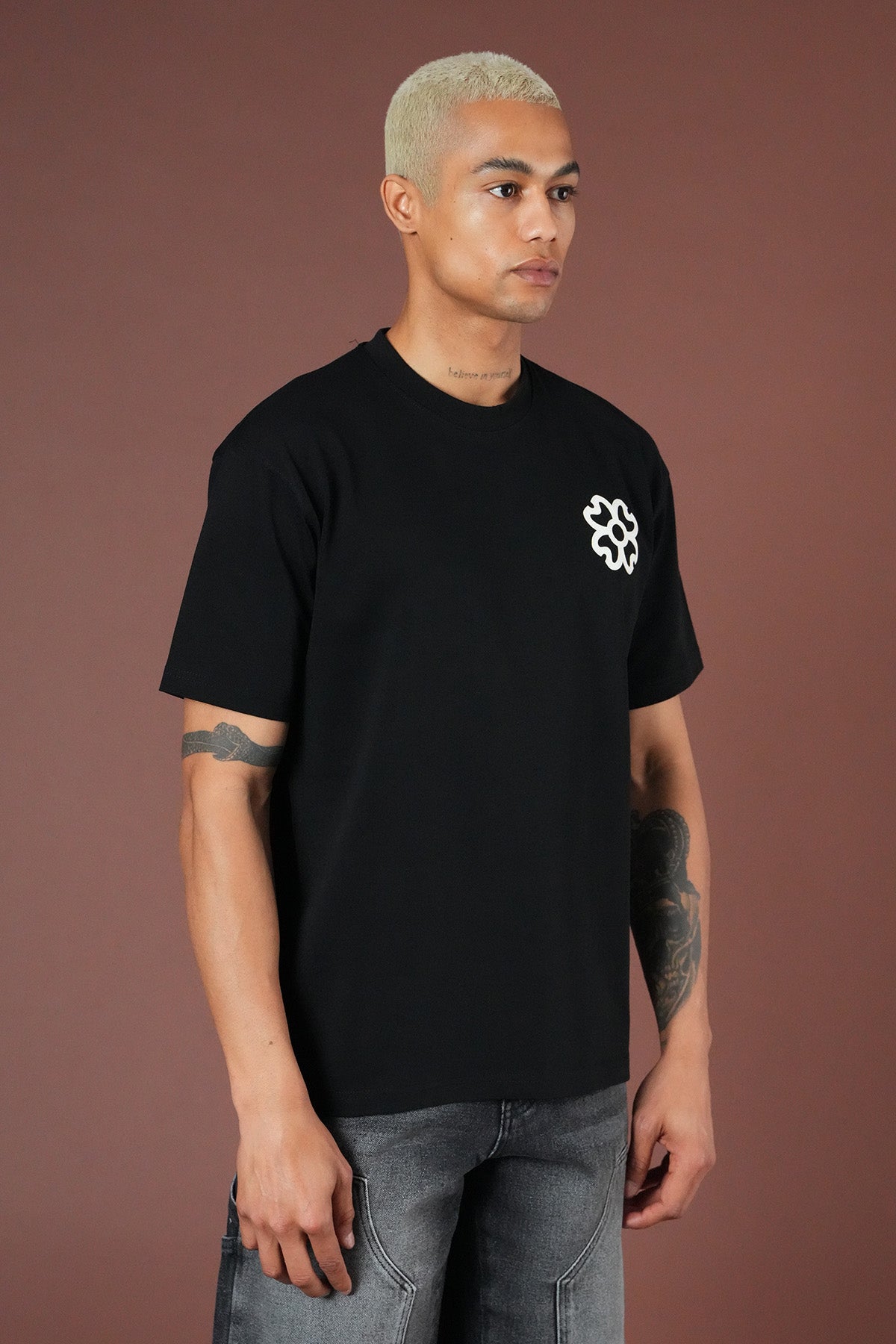 T-shirt MEN'S avec applique fleur devant AND dos LL1100161