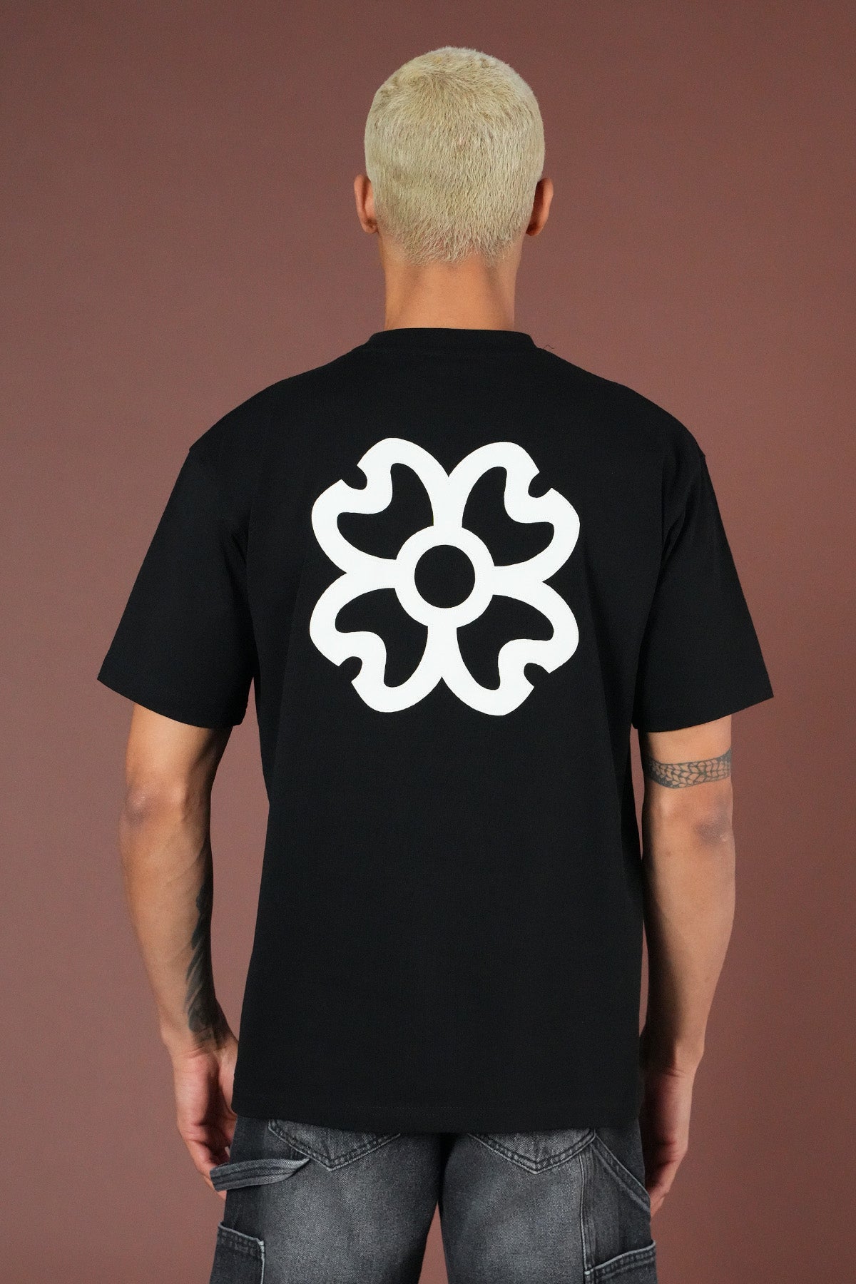 T-shirt MEN'S avec applique fleur devant AND dos LL1100161