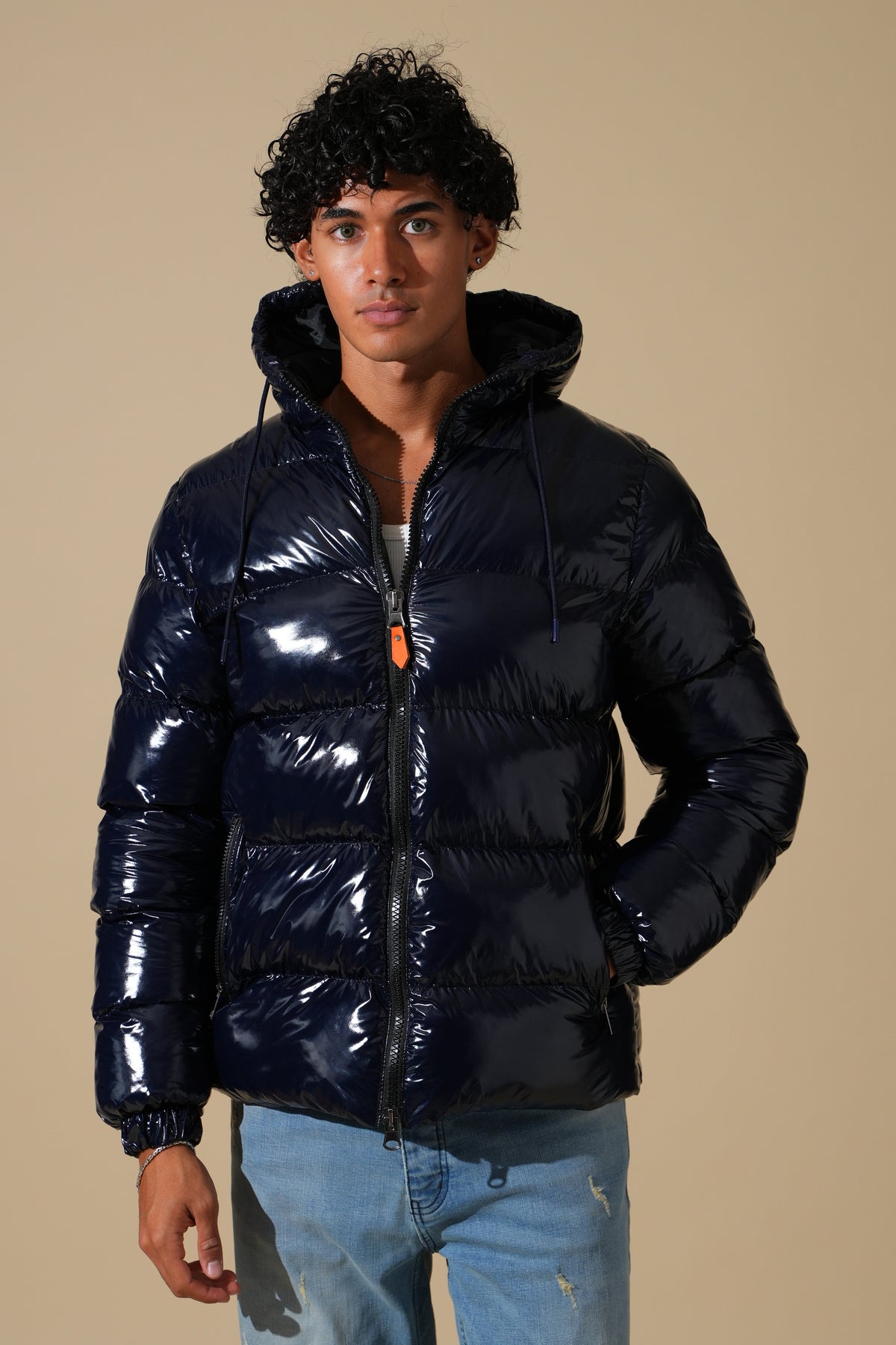 Glänzende Steppjacke IPM261012
