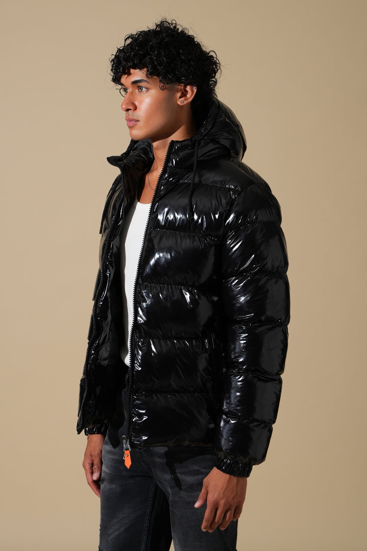 Glänzende Steppjacke IPM261012