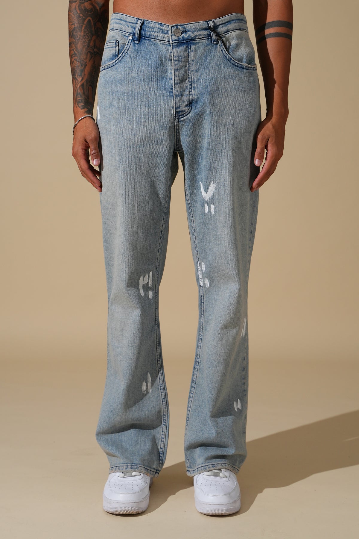 Jean flare effet peinture FG105
