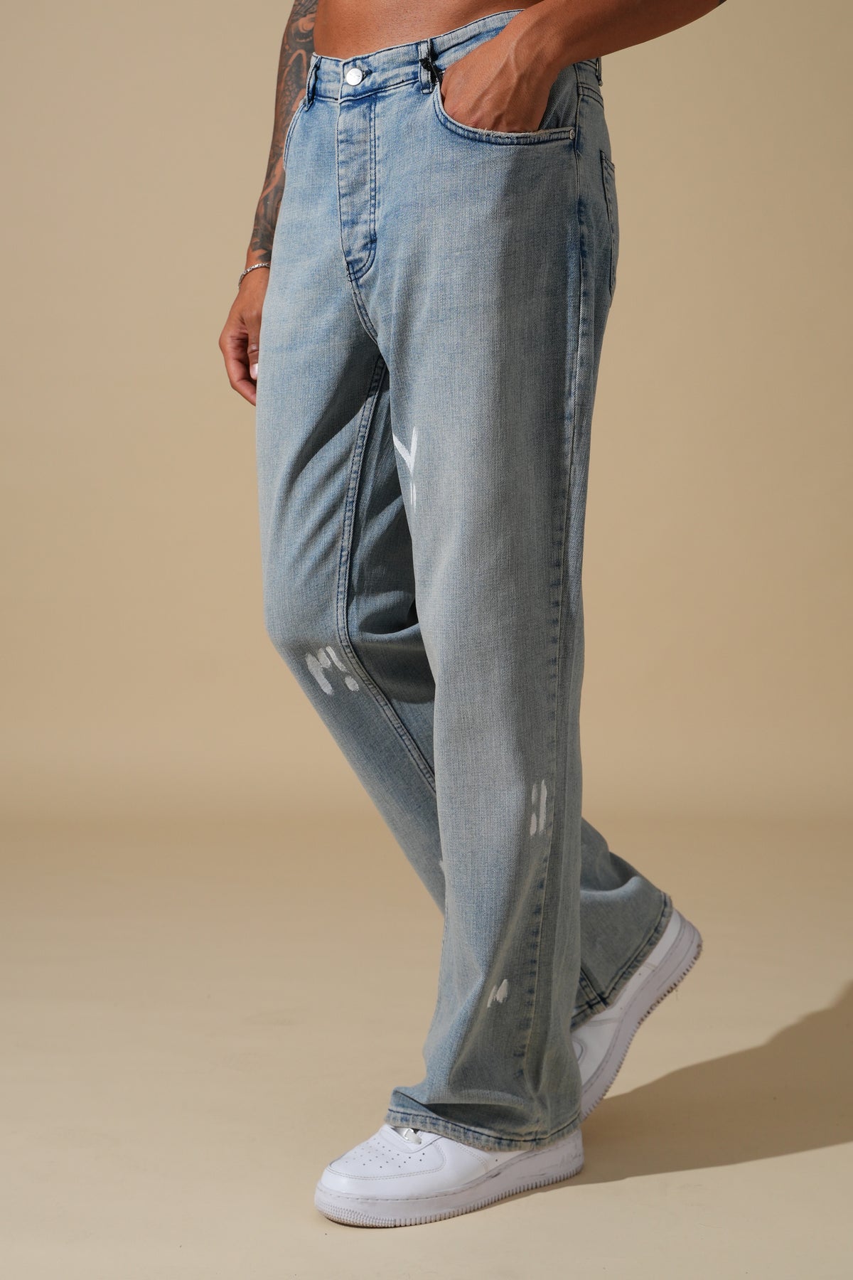 Jean flare effet peinture FG105