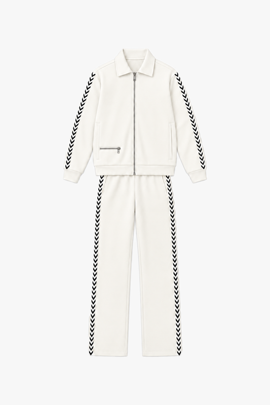 Ensemble LL110029 Écru — vue à plat, poche zippée asymétrique conforme