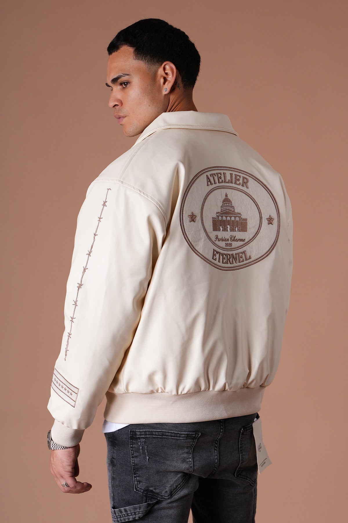 JACKE NAKISLI 581